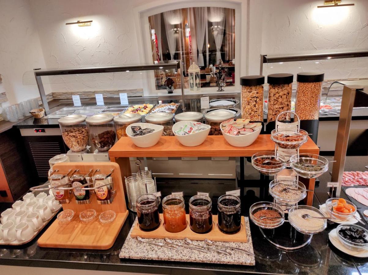 Wellness Hotel Garni Krone Байерсброн Екстериор снимка