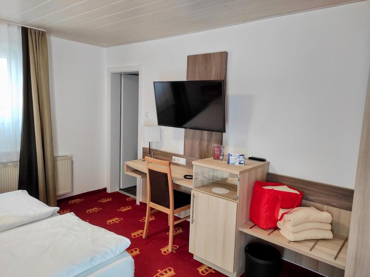 Wellness Hotel Garni Krone Байерсброн Екстериор снимка