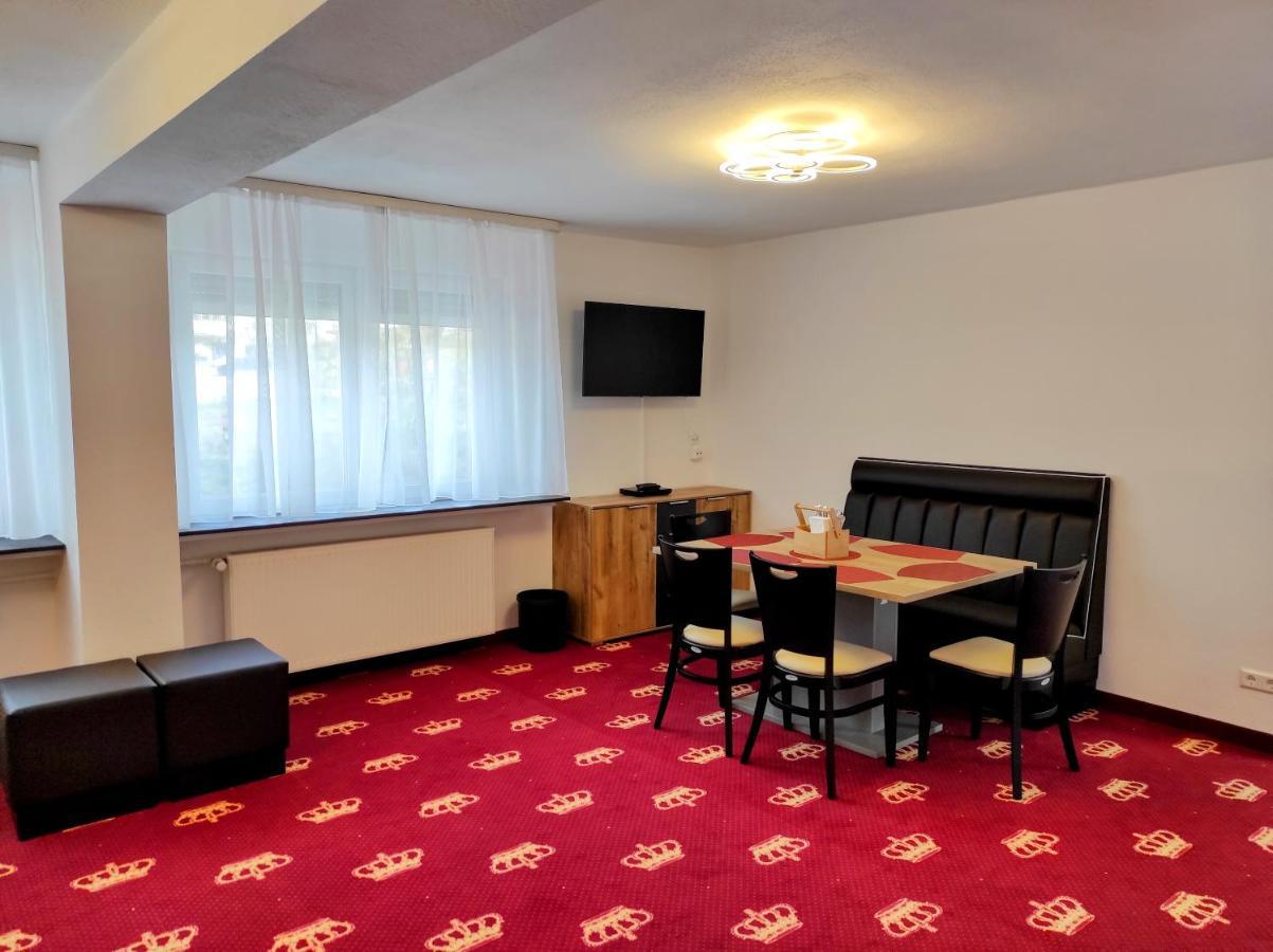Wellness Hotel Garni Krone Байерсброн Екстериор снимка