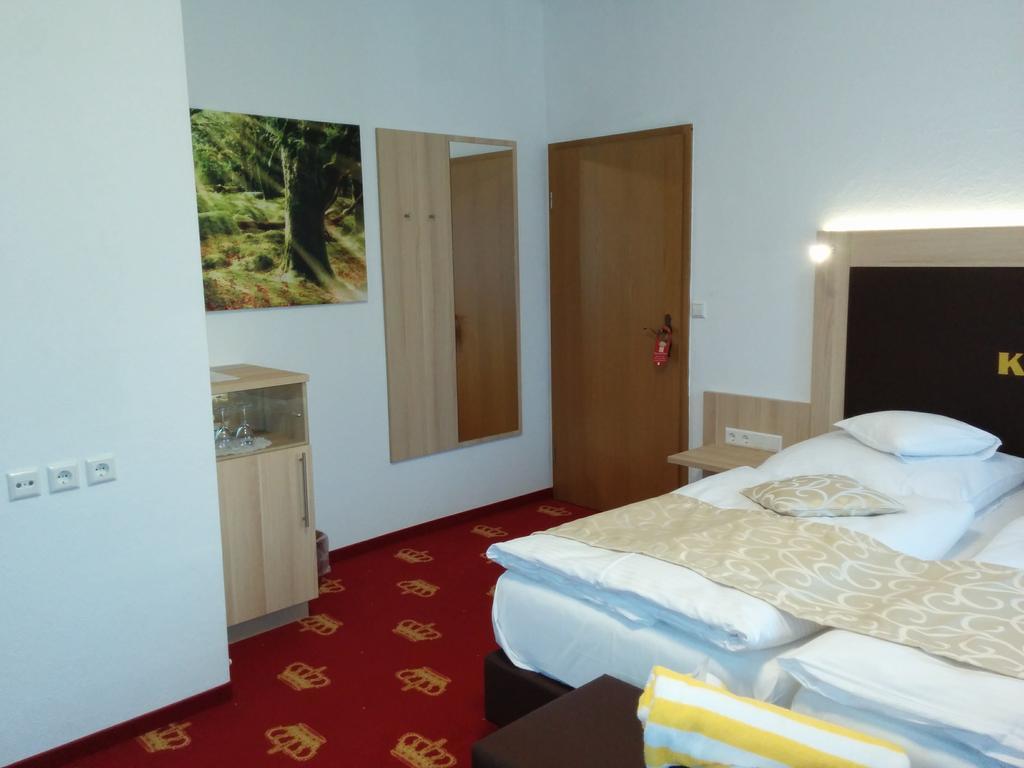 Wellness Hotel Garni Krone Байерсброн Екстериор снимка