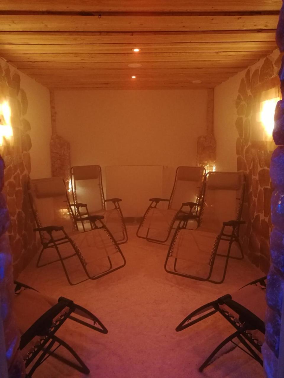Wellness Hotel Garni Krone Байерсброн Екстериор снимка