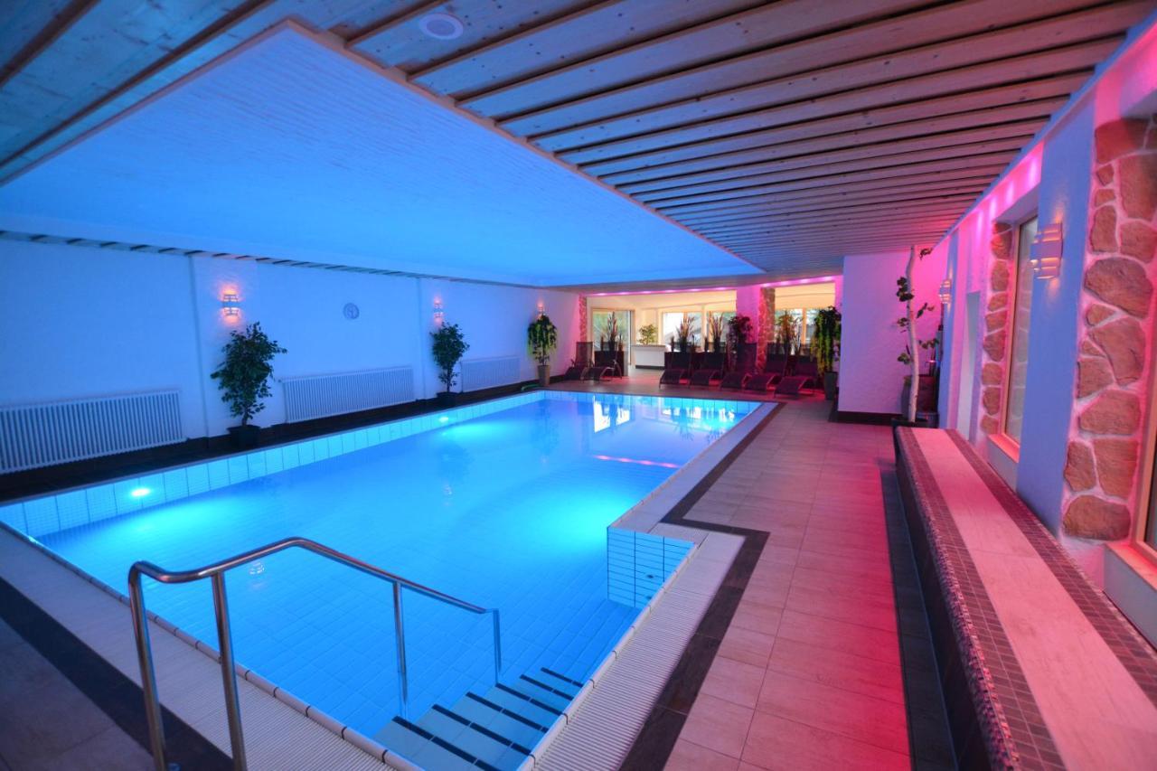 Wellness Hotel Garni Krone Байерсброн Екстериор снимка