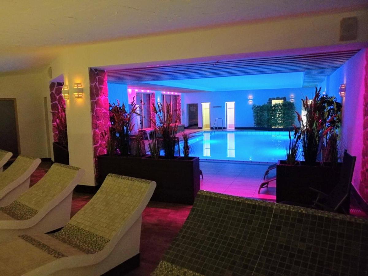 Wellness Hotel Garni Krone Байерсброн Екстериор снимка